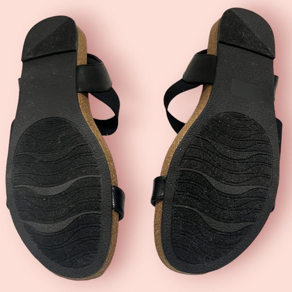 Impo brand Alana Flat Black Sandals NIB - size 10 - Picture 3 of 4